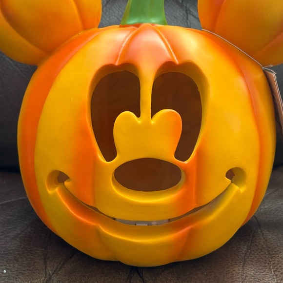 Disney Halloween Mickey Mouse Light Up Pumpkin - Picture 5 of 15